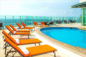 Sky Bar - Beach Palace Cancun - All Inclusive Resort - Cancun, Mexico