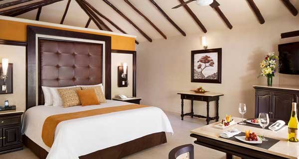 Accommodations - EL Dorado Casitas Royale in the Riviera Maya Mexico All Inclusive Resort