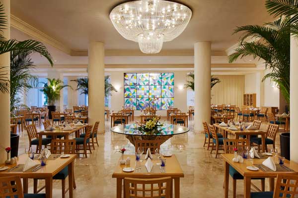 Restaurant - El Dorado Royale a Spa Resort by Karisma - Adult-Only All Inclusive Resort