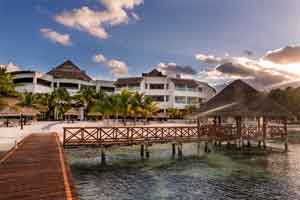 Isla Mujeres Palace Couples Only All Inclusive Resort